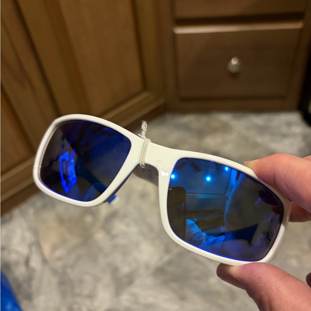 Carrera 4000/S sunglasses White with blue mirror lenses New with tags - Picture 7 of 10